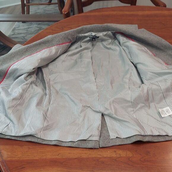 J. Crew Mercantile Gray Wool Schoolboy Blazer Sz 6 - Picture 13 of 13